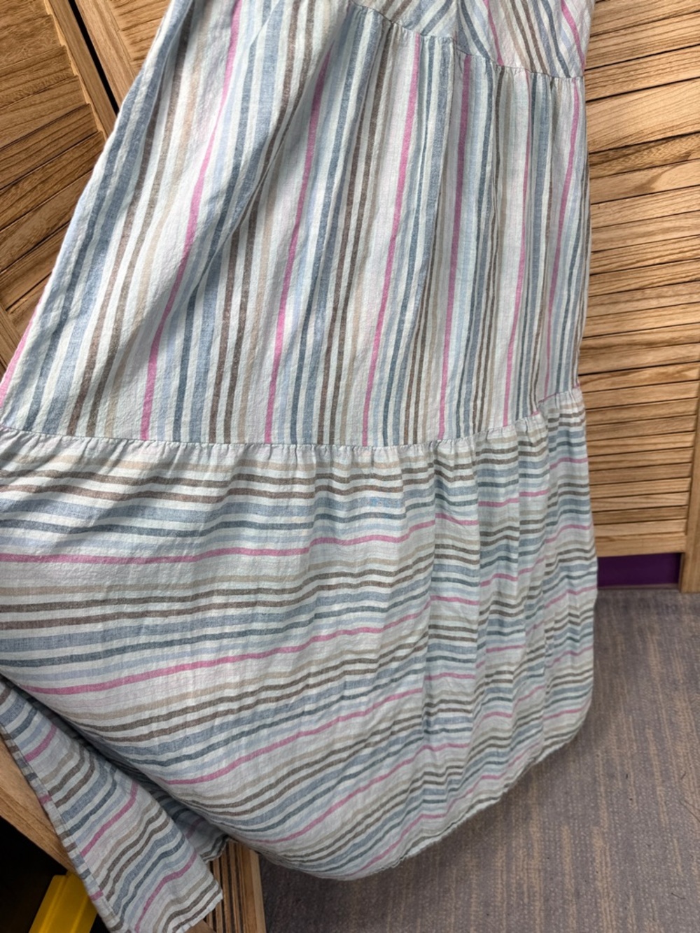 Self Contrast Striped V-Neck Maxi Dress in Light Blue & Pink Linen/Cotton Size M - Picture 5 of 11